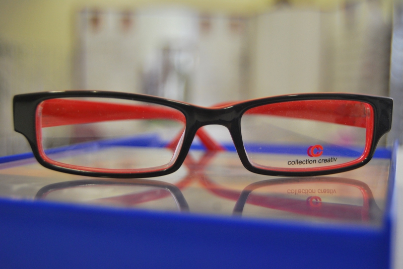 opticien-COARAZE-min_view-sight-lens-frame-optics-spectacles-1141012-pxhere.com